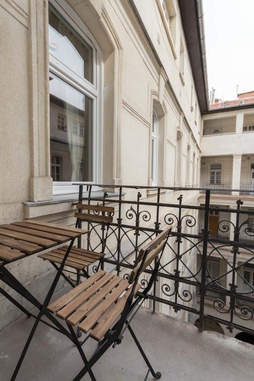 Luxury Apartment by Hi5-Városház Suite Budapest Kültér fotó